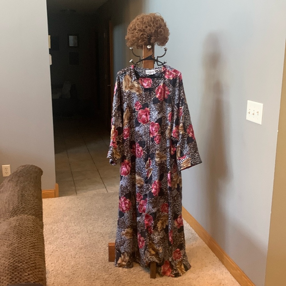 Mrs Roper caftan